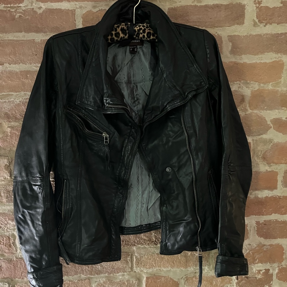 Danier Black Leather Moto Jacket with Leopard Collar Lining
